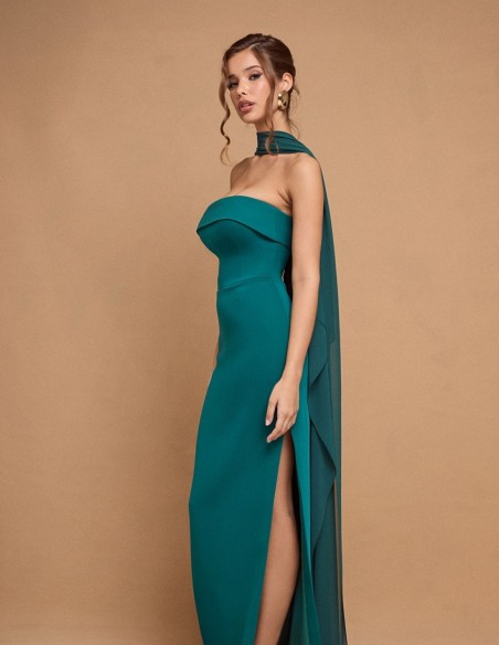 Strapless long dress with emerald green cape