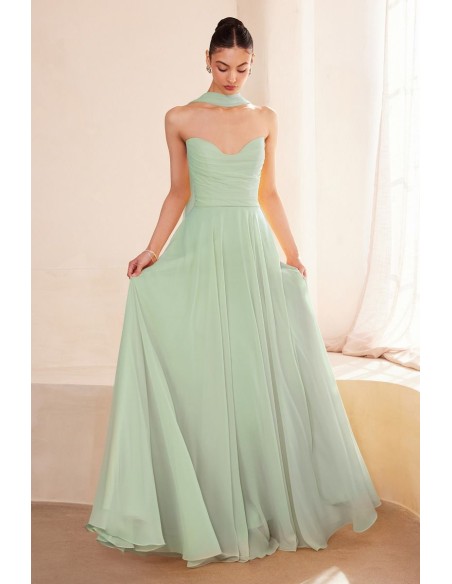 Vestido de invitada largo palabra de honor con chal a conjunto