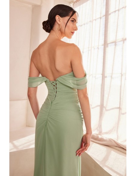 Robe de soirée longue avec encolure bandeau drapée