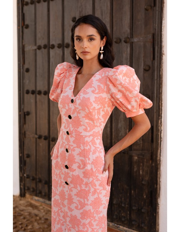 Robe de cocktail en jacquard floral saumoné