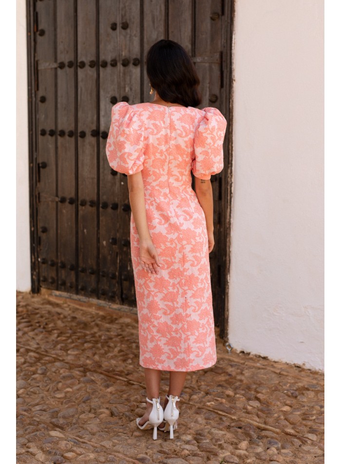 Robe de cocktail en jacquard floral saumoné