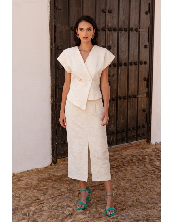 Two-piece white short-sleeved crossover set