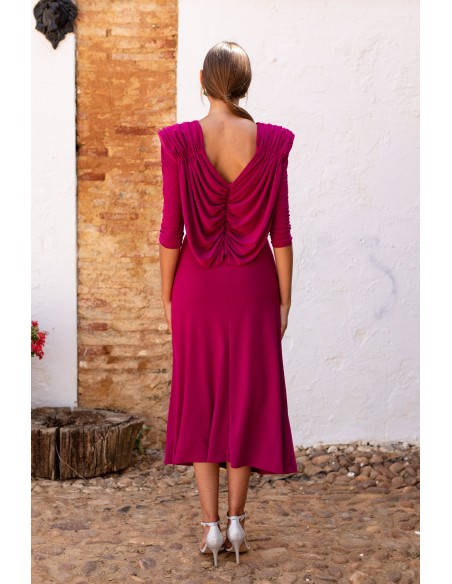 Robe midi en maille violette avec dos drapé