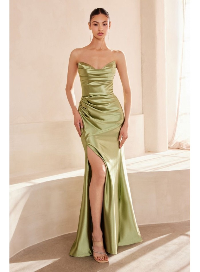 Vestido de invitada largo palabra de honor con escote corazón satinado rosa