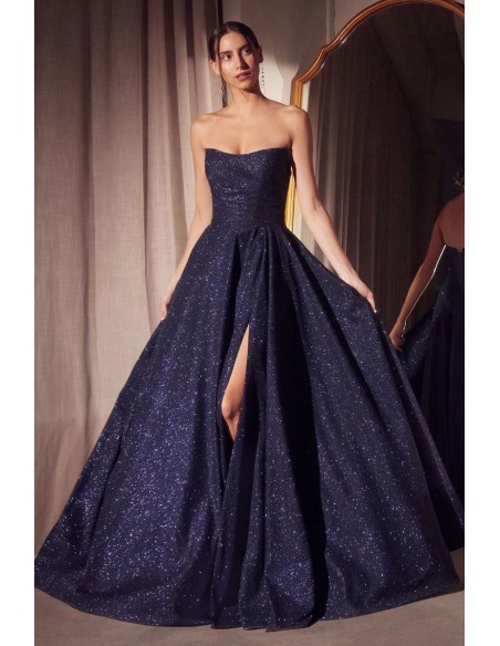 Robe de soirée sans bretelles en tissu brillant