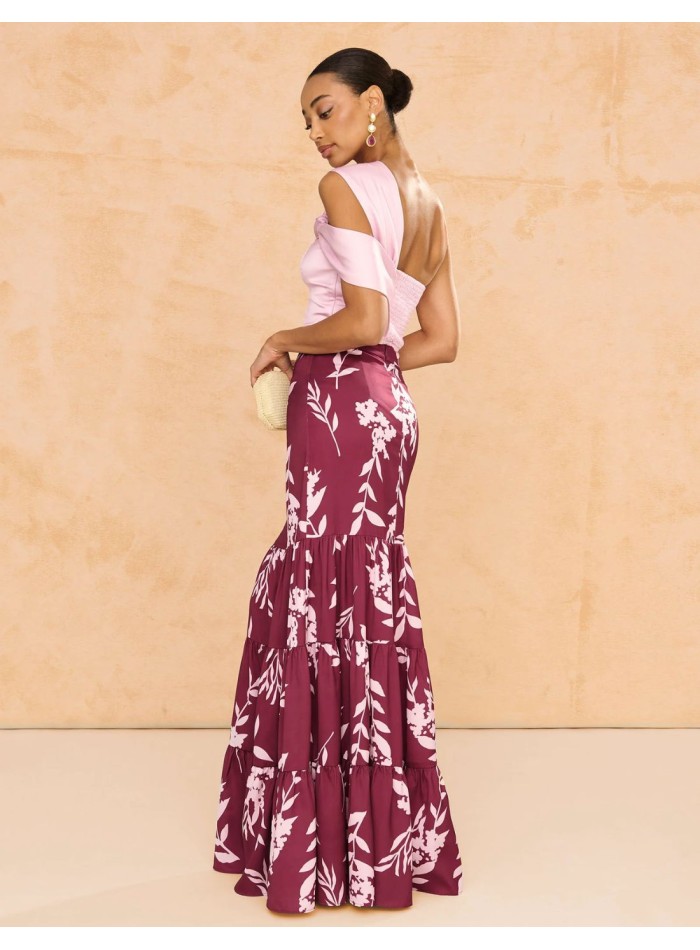 Long skirt with floral print and ruffle details