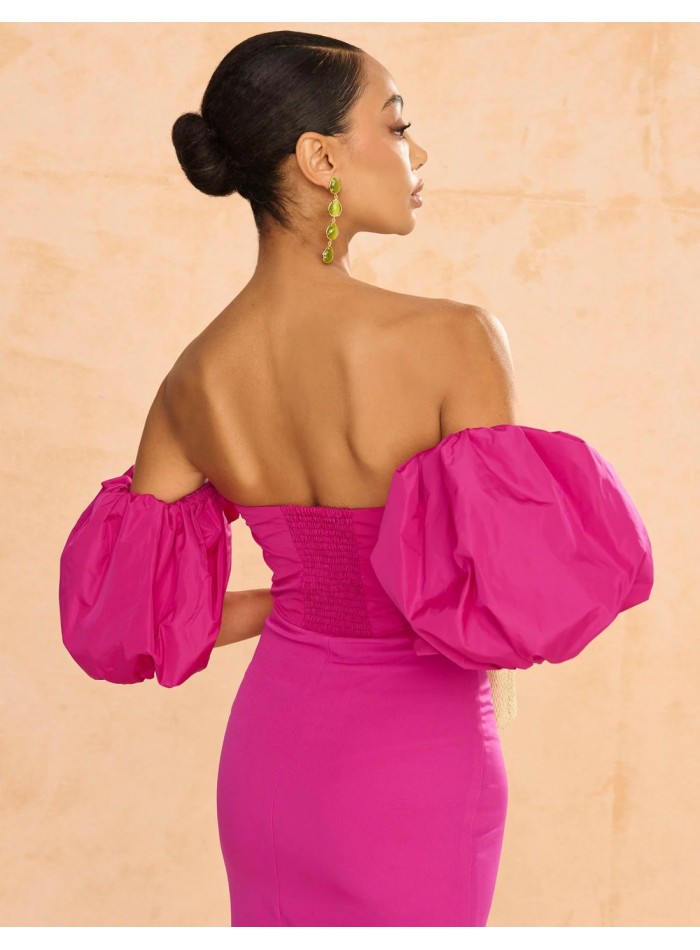 Robe midi avec manches bouffantes et fente pour...