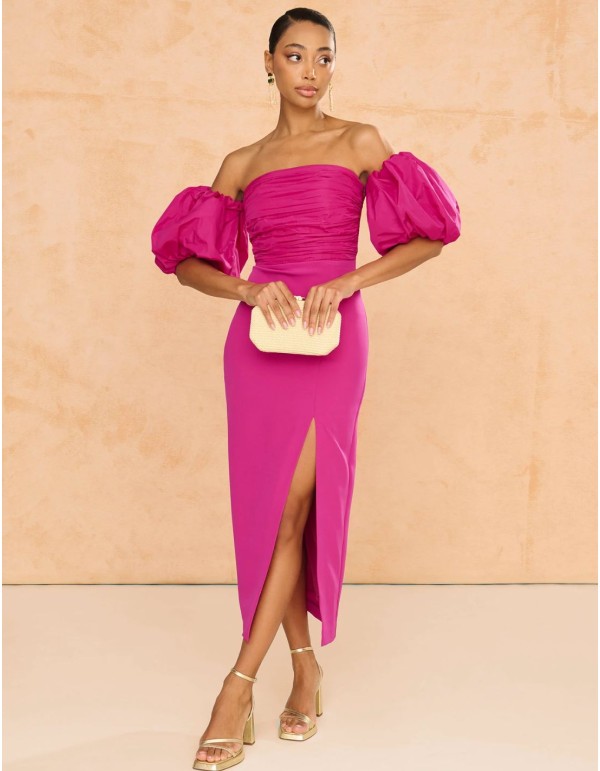 Vestido midi para invitada con mangas abullonadas y abertura