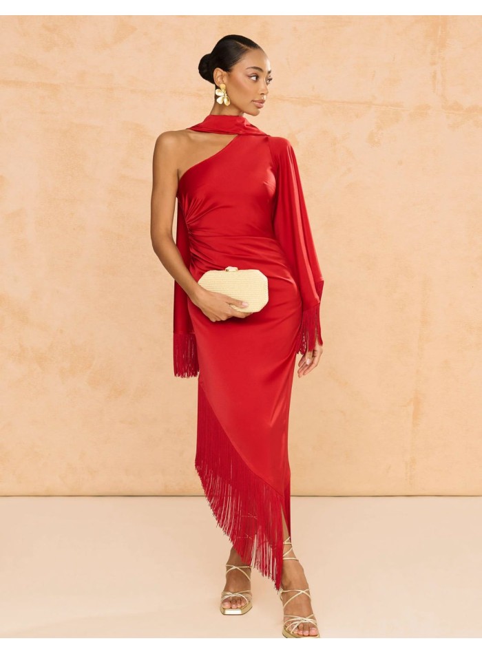 Robe midi asymétrique pour invités avec détails...