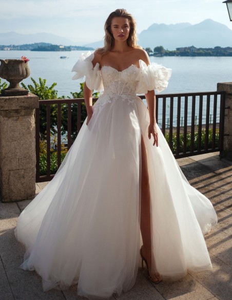 Robe de mariée longue en tulle avec manches amovibles