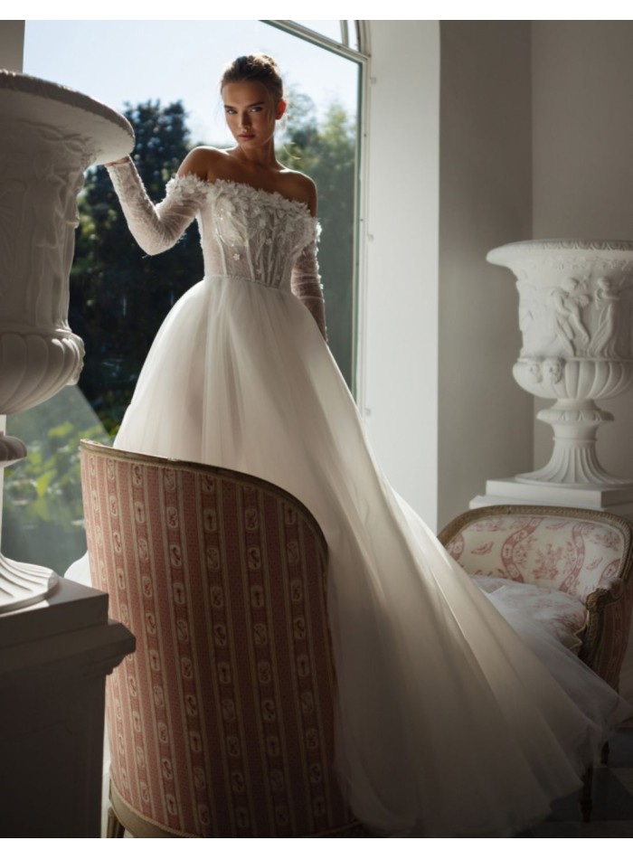 Longue robe de mariée ivoire avec encolure en...