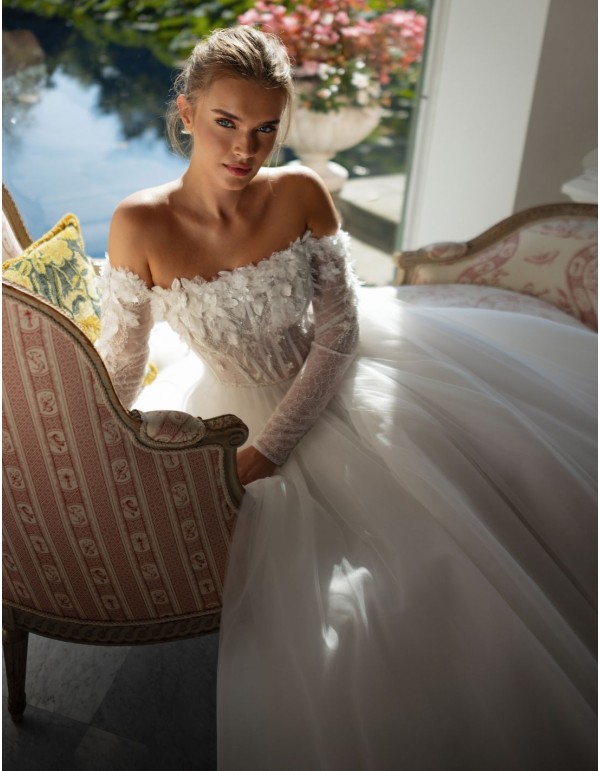 Vestido de novia largo escote bandeau 2