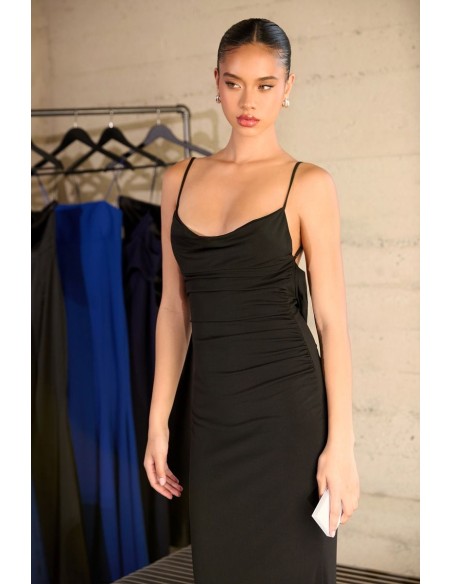 Fitted long maxi dress with open back and lace detail