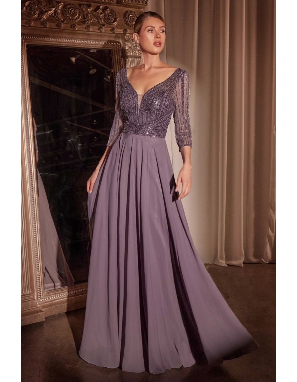 Long gown with V-neck and sleeves