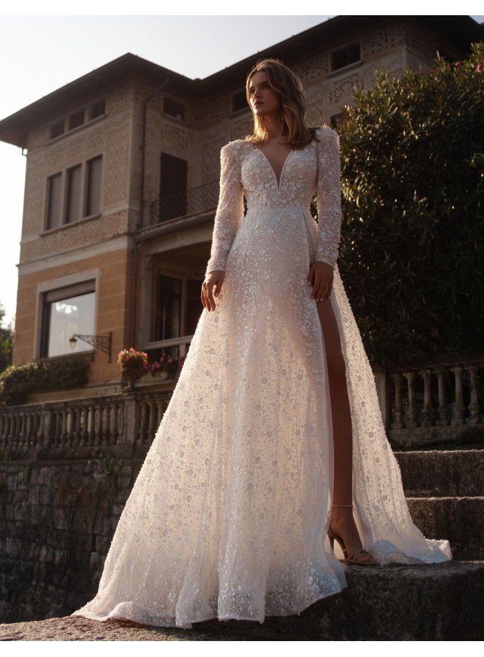 Robe de mariée en dentelle ivoire avec...