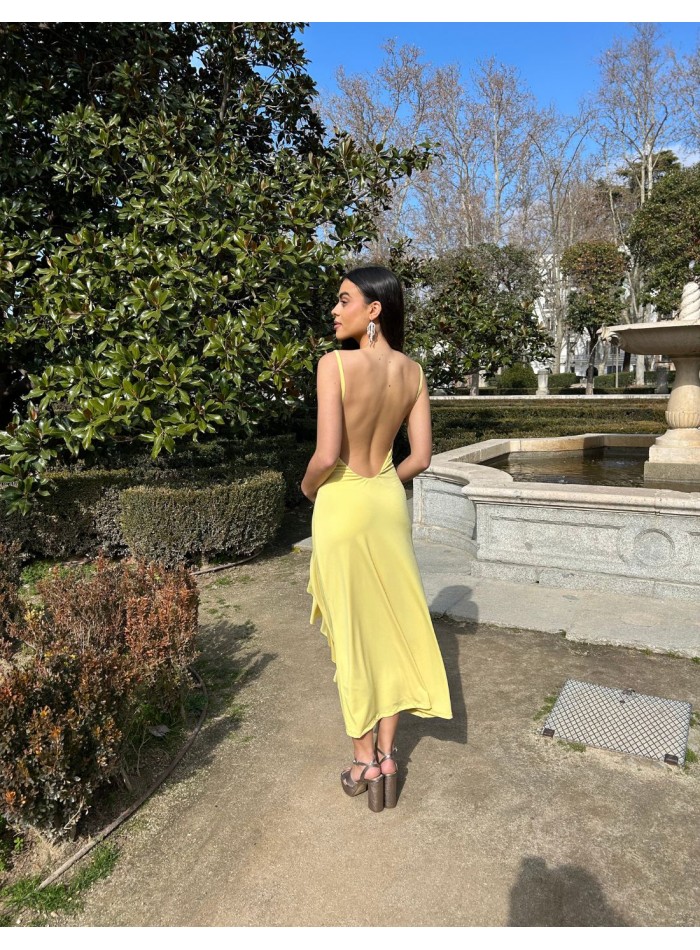 Robe de soirée midi avec dos ouvert et détails...