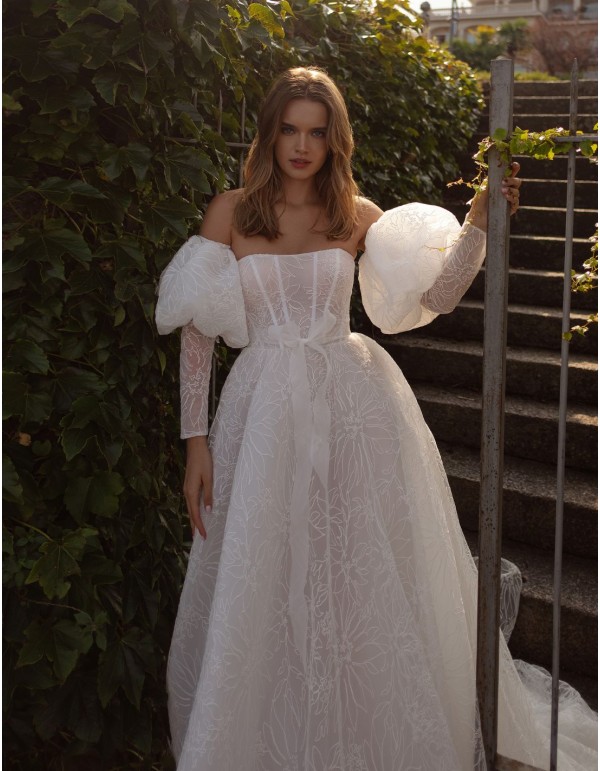 Robe de mariée ivoire avec dentelle, dos ouvert et... 2