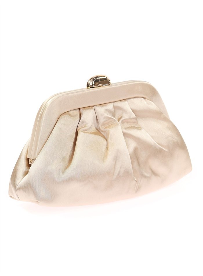 Cartera de mano para invitada en satén en color oro