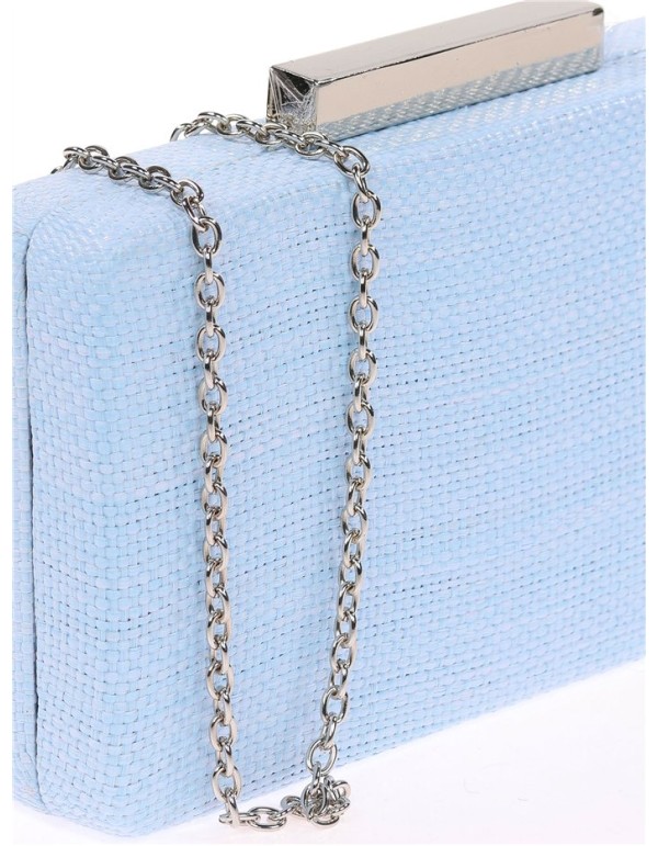 Bolso de rafia para invitada rectangular en color azul claro 2