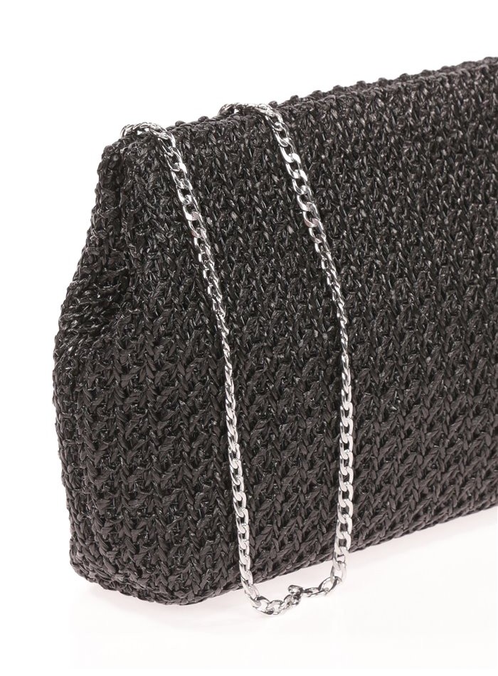 Bolso de rafia con cierre imán y cadena larga plateada