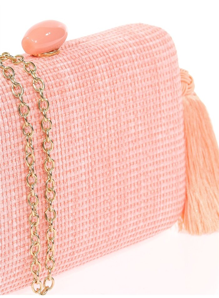 Bolso de fiesta de rafia con borla artesanal coral