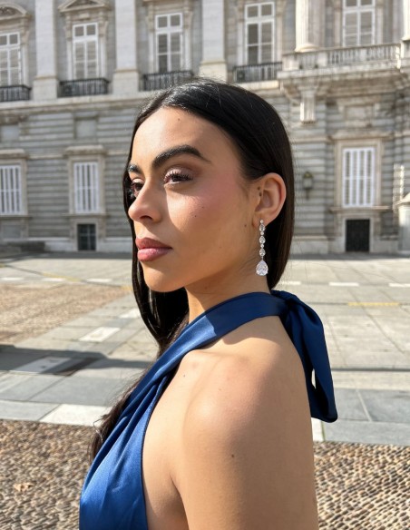 Longues boucles d'oreilles avec cristaux et pierres semi-précieuses