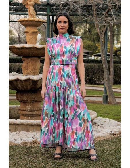 Blusa de fiesta estampada con corte moderno