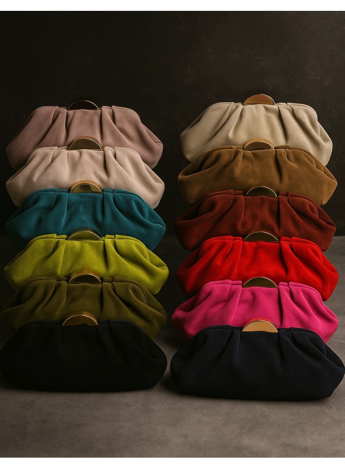 Sac de fête en cuir verni pour les invités