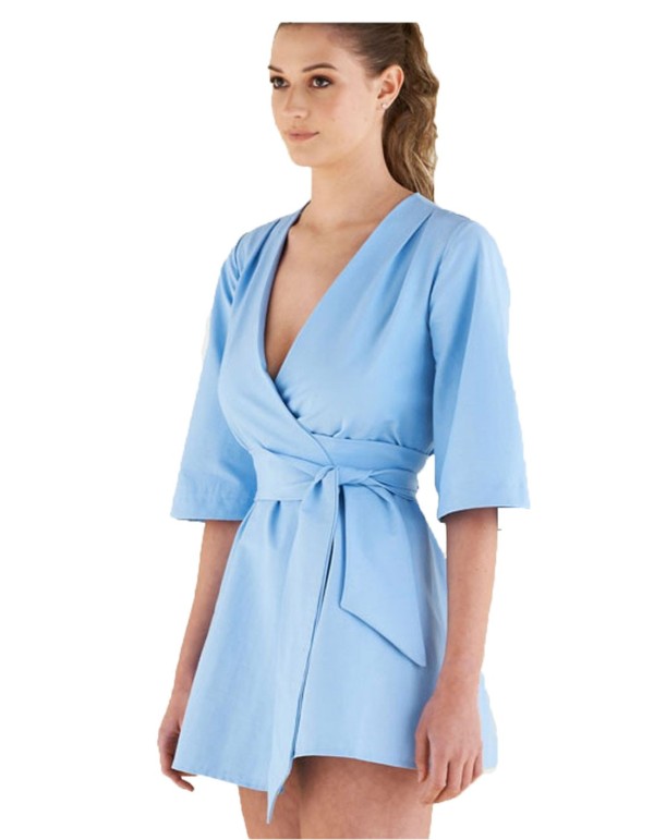 kimono azul con cinturon para bodas y fiestas de invitadas