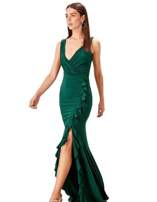Maxi dress with V neckline and ruffle detail on the skirt perfect for special events.