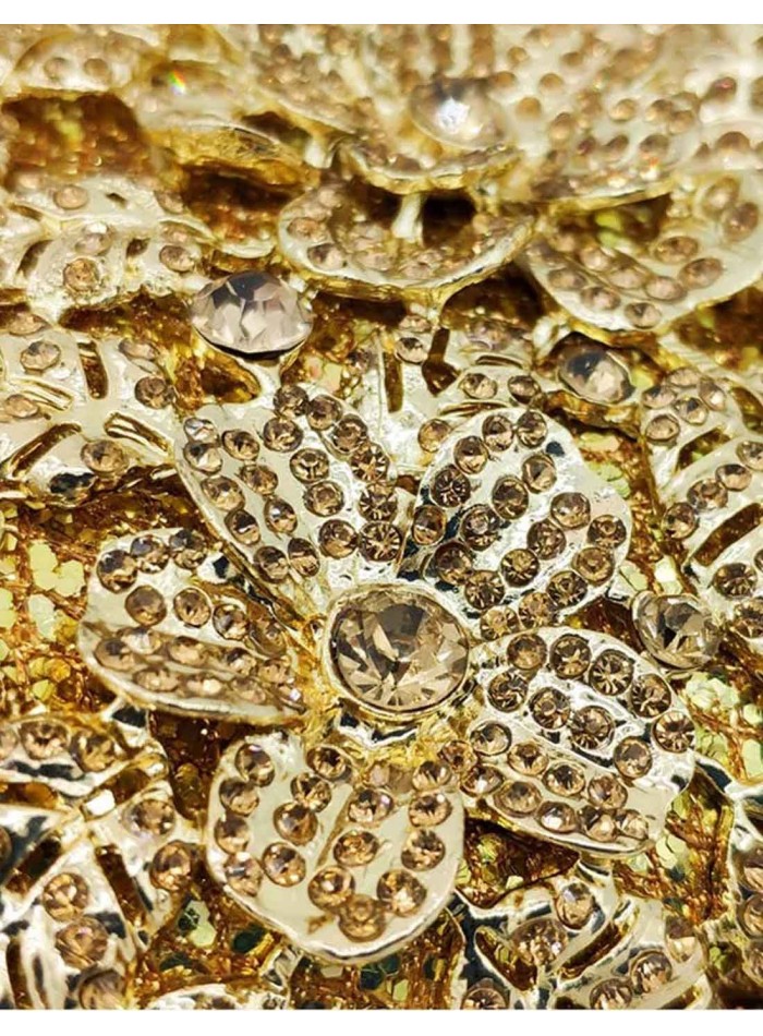 Bolso de fiesta de metal con decoración en forma de flores y cristales de Swarovski para invitada