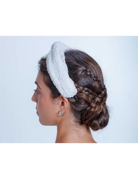 Tocado de novia blanco con pedrería