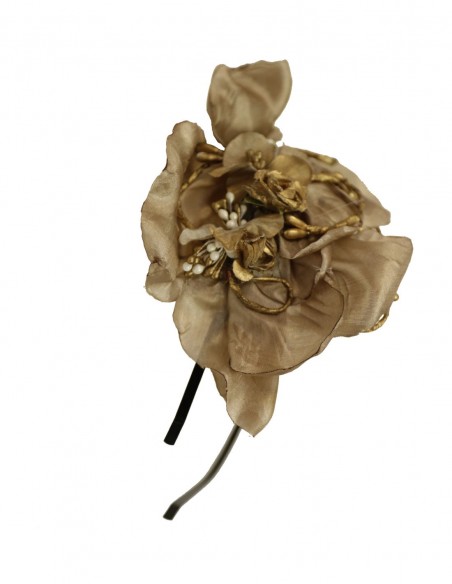 Diadema adorno dorada y beige