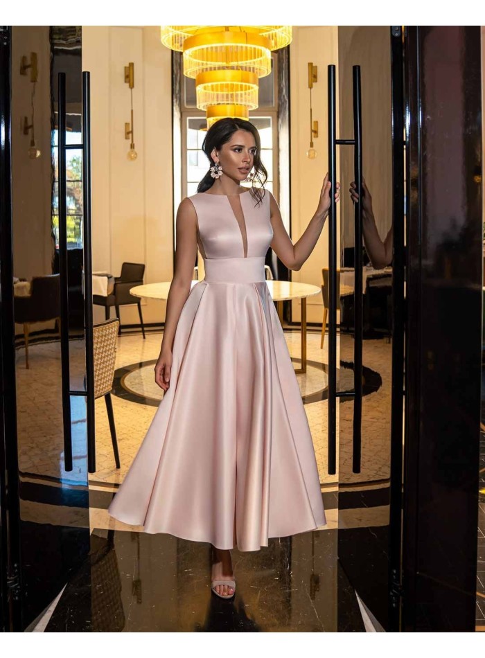 Midi party dress with flowing skirt pink