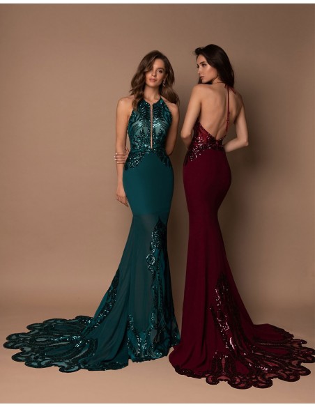 Vestido de noche de corte sirena con lentejuelas
