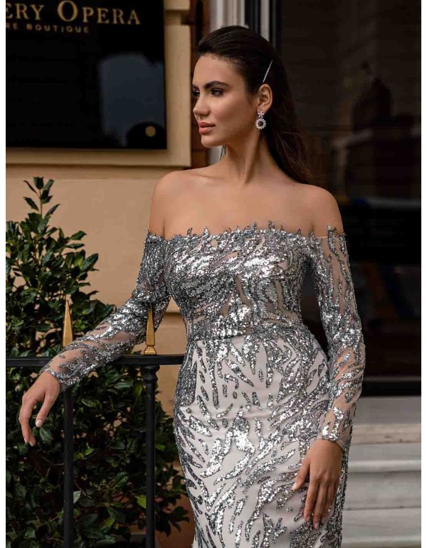 Fantasy long party dress with boat neckline 2