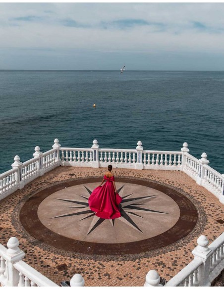 Vestido de fiesta con escote bandeau y cola - INVITADA PERFECTA Silviamo - 3 