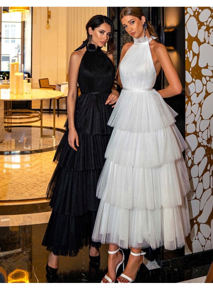 Vestido midi de fiesta de cuello halter y falda con capas de tul negro