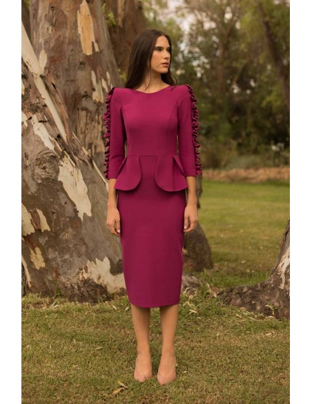 Vestido midi con manga francesa con volantes y peplum