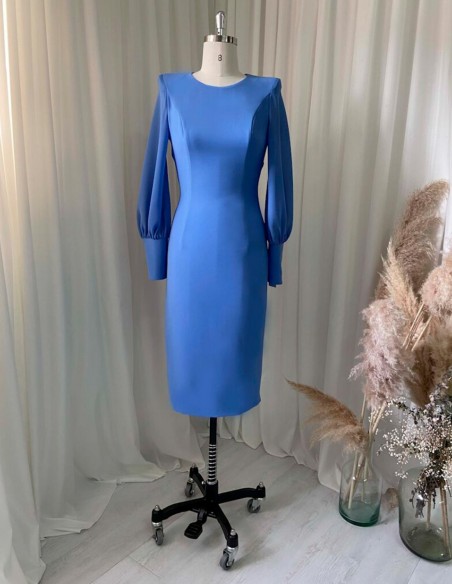 Vestido cóctel amarillo con manga larga de gasa y espalda descubierta de Victoria VIctim