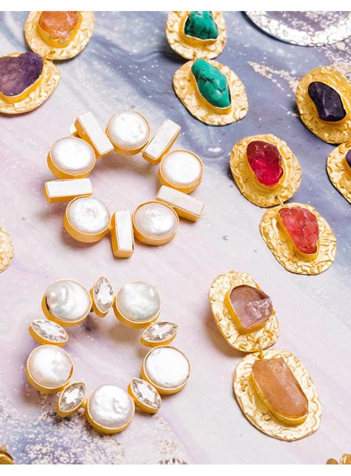 Pendientes de fiesta para invitada