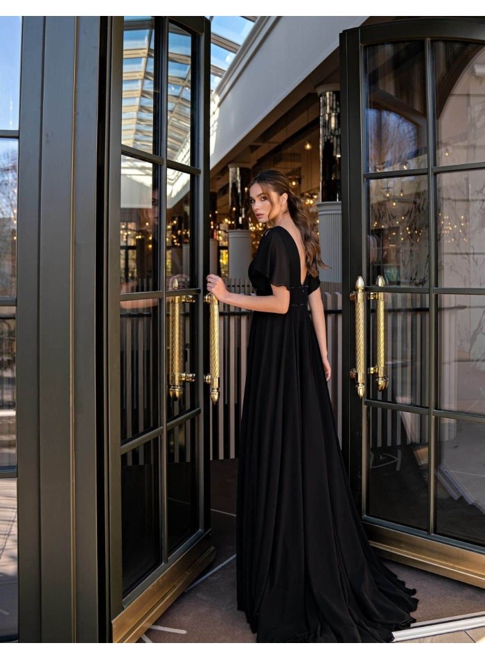 vestidos con mangas angel y escote en pico - 1