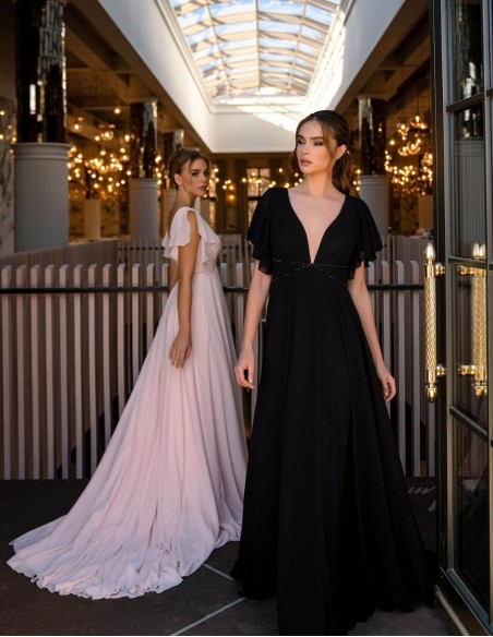 vestidos con mangas angel y escote en pico -4