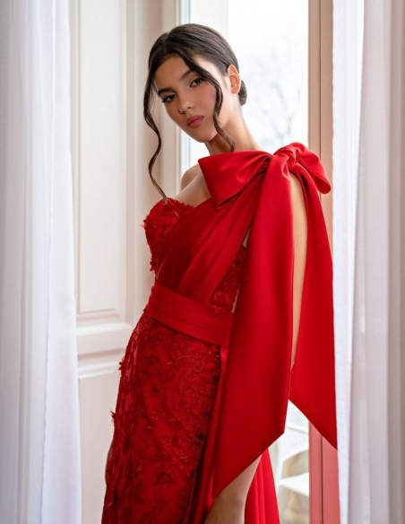 Vestido largo con bordado floral y escote palabra de honor Silviamo - 2 