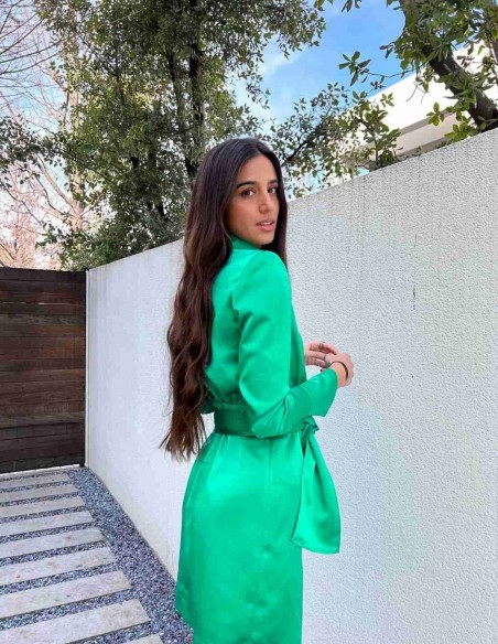 Vestido coctel cruzado verde esmeralda con lazada y cuello alto- Roxana Zurdo Elsa Barreto - 2 