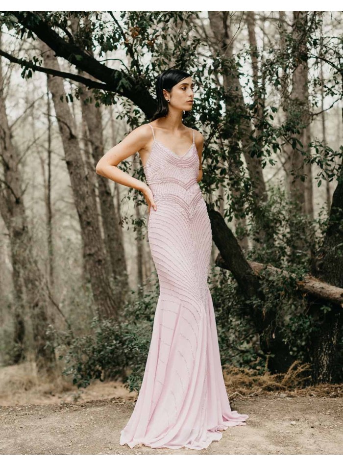 Vestido largo de fiesta de tirantes con pedrería
