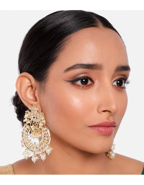 Pendientes largos de fiesta dorados con perlas