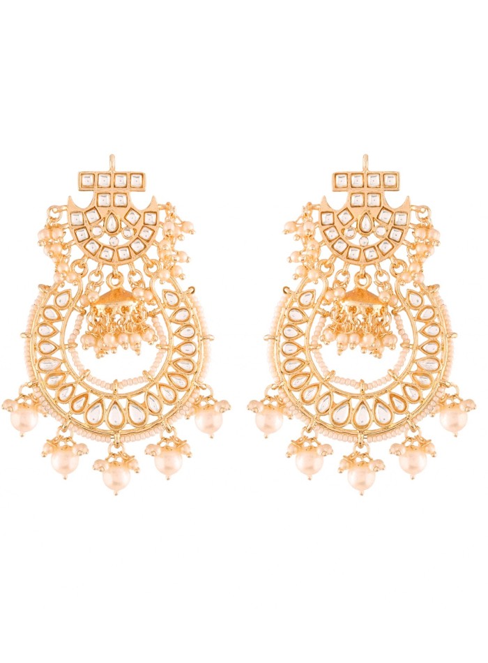 Pendientes largos de fiesta dorados con perlas -2