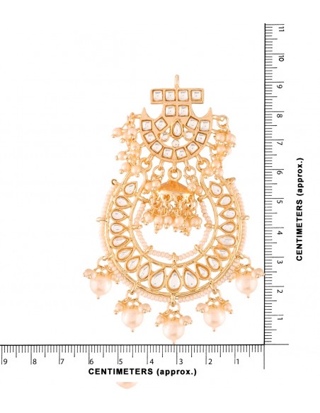 Long gold-plated party earrings with pearls