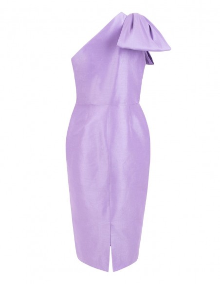 Vestido de fiesta escote asimétrico con lazada